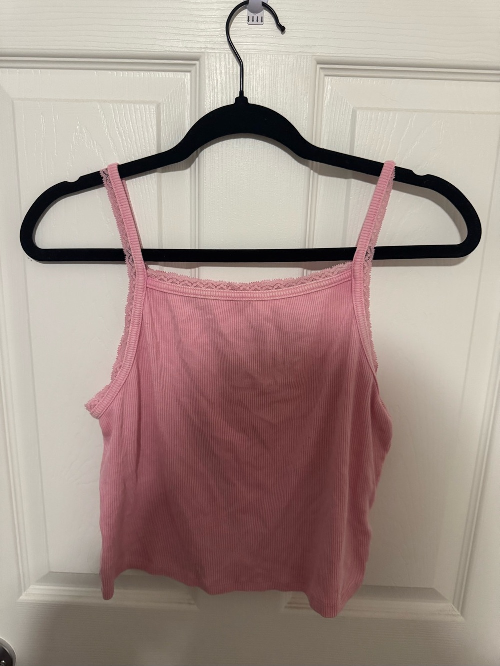 American Eagle Outfitters Pink Ribbed Lace-Trim Cami